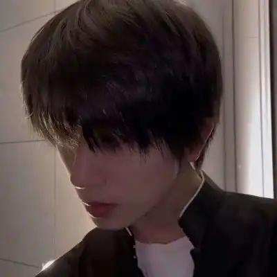 高级emo伤感头像真人男半边