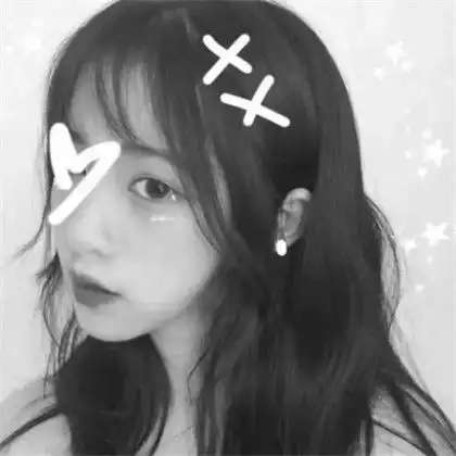 清纯可爱的女生头像黑白多张,喜欢ok手和剪刀手
