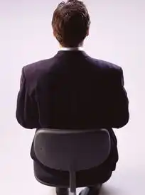 头像男背影孤独西装