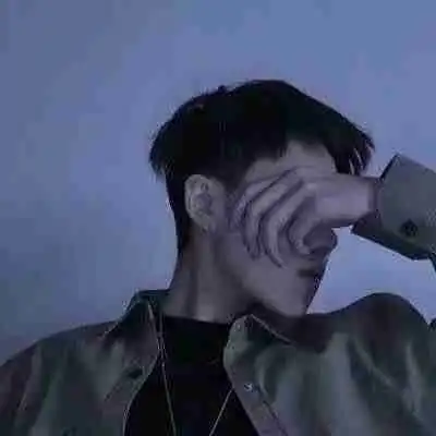这个是不是情侣头像
