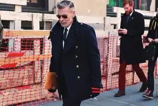 世界最帅的老男人nickwooster
