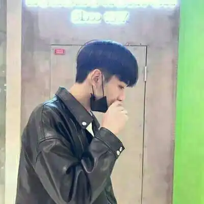 别等我变了,才说喜欢以前的我

