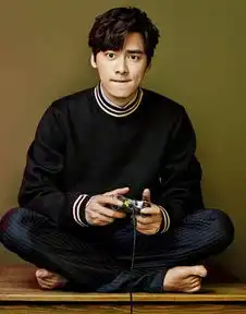 低音炮高颜值,继李易峰之后,又一枚长腿欧巴来强势刷脸了
