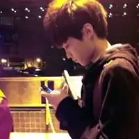 qq头像谁会为我一人倾尽所有,男生阿宝色第2页
