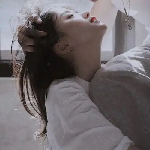 真人情头林深时见鹿,海蓝时见鲸
