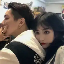洂个性情头.你是男神会发光你好qq情侣头像我要个性网
