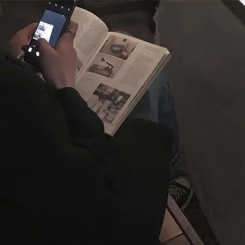 易北瑶ins风背景图路灯看久了,总唯美图片我要个性网
