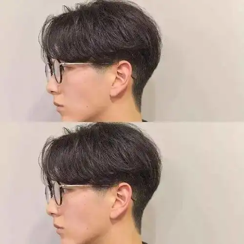 男士发型图推荐,纹理中分
