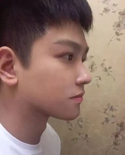 抖音第一网红直播,p图和美颜究竟能可怕到什么程度
