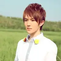 思念风格小清新男头像每当此时此刻特别想你
