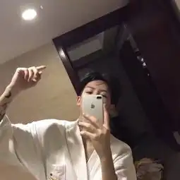 手机控男头姑娘,小生胸膛很暖,可qq男生头像我要个性网
