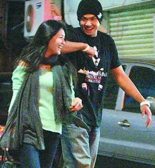 45岁的大s官宣离婚,回顾她的历届男友,真是一个比一个有钱
