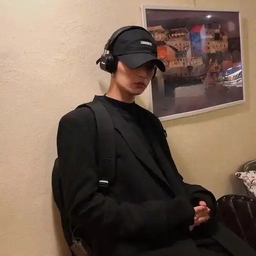 帅气真人男生头像生活总会给你第二次机会叫明天
