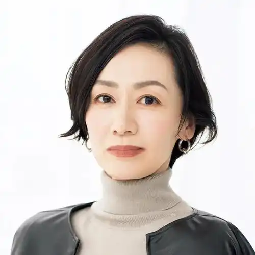 中年女人短发太洋气了吧看这11款短鲍勃,让你时髦又显年轻
