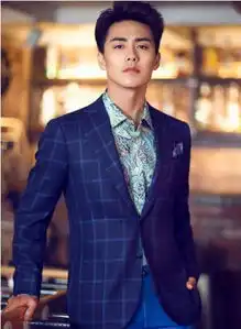 西装绅士风男头像马天宇
