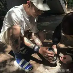 青少年为什么喜欢纹身盘点只有两种可能,第二种占多数
