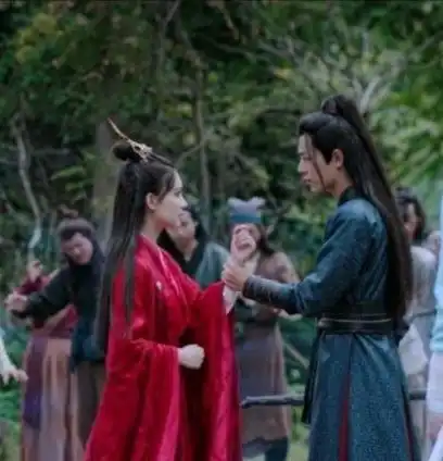 魏无恙不喜欢师姐,也不喜欢温情,唯独他让魏无恙挂念
