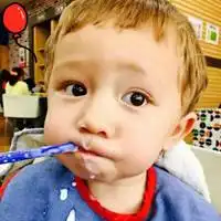 萌娃吃东西头像组图微信头像图片大全

