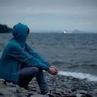黑白背影图片男生微信头像图片大全
