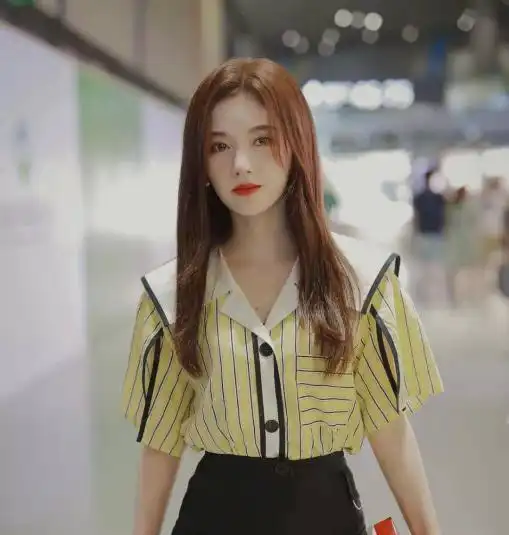 kiku被评为四千年一遇的美人,是很多男生心中的女神
