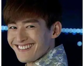 霸道总裁哪家强张翰太油腻,只有他是总裁本人,自带贵族气质
