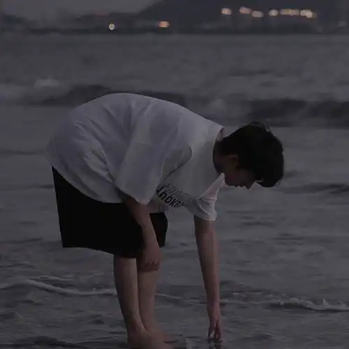 男头我们很难再见了
