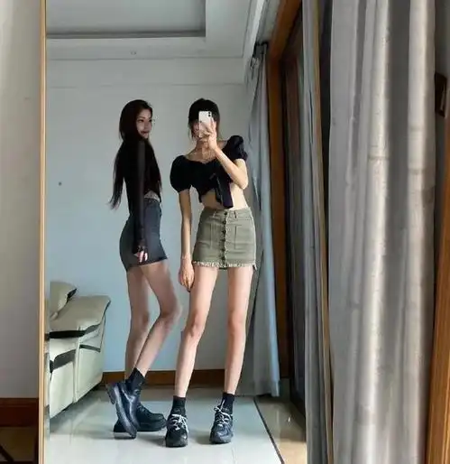 看了网上的长腿男神和女神,才发现自己被骗得有多惨
