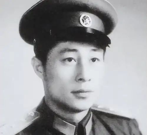 昔日影坛17对明星夫妻,郎才女貌比翼齐飞,羡慕那时的爱情和婚姻
