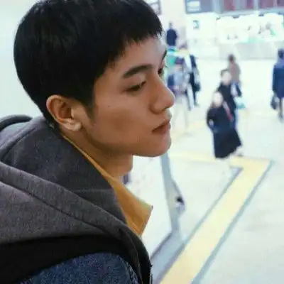 港风男头优质头像靠缘分才能看到的头像礼貌拿
