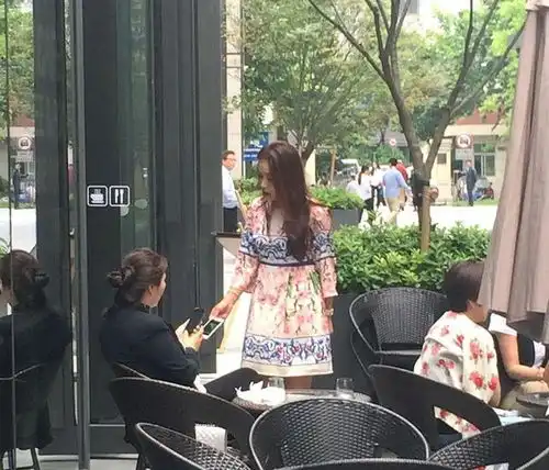 大龄剩女从未想过会爱上大自己10岁的男人,难道就是因为这3点吗
