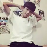 我的网名是墨白,配什么样的头像好看
