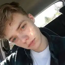 qq头像男生欧美范帅气超酷2018最新总是不长记性地过分期待
