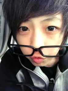 求男头像.一定要帅哥那种嘎最好是背影的
