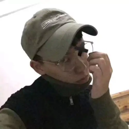 男生头像凡事都替你着想的人一定是深深爱着你的
