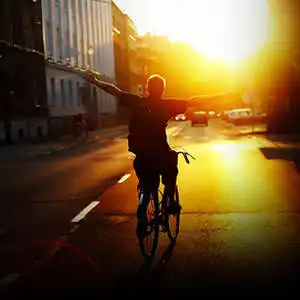 男生努力奋斗的头像图片正能量励志头像男生图片
