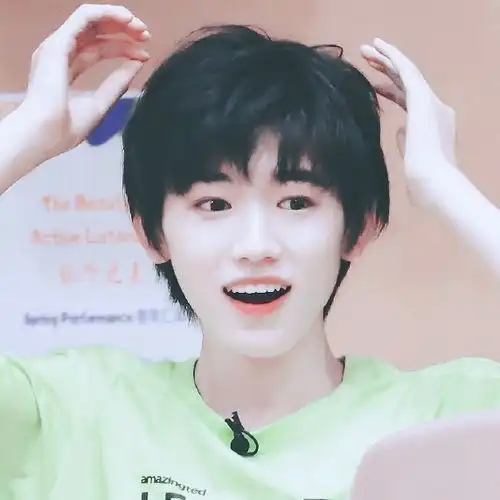 2004年出生的名人宋亚轩阴晴圆缺是哪首歌
