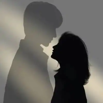 ins小众情侣头像
