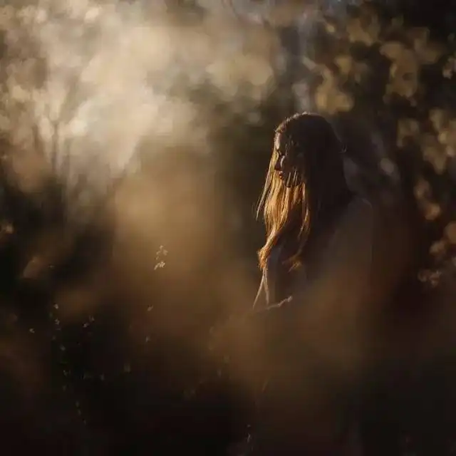 他的人体摄影,宛如文艺复兴时期的油画
