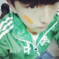 求配情侣头像么么哒五张谢了
