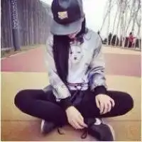 找qq头像,像这些类型的
