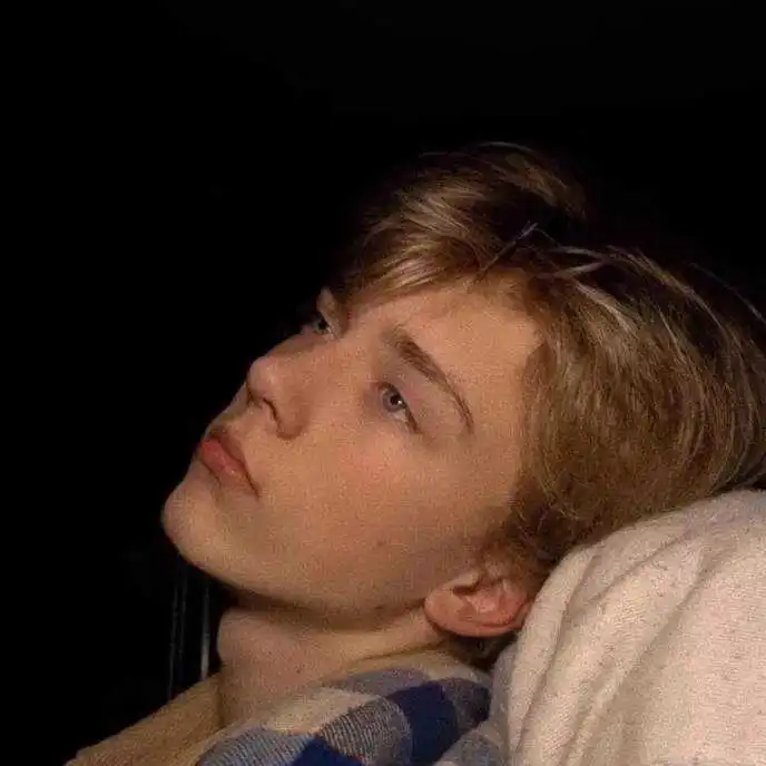 karlzhhh的想法有哪些适合男孩子的微信头像
