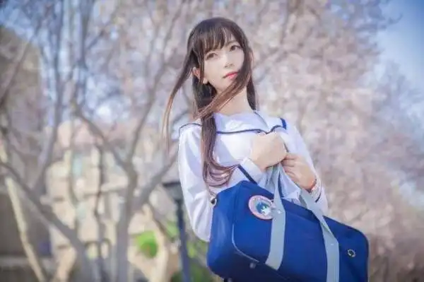 男白羊座..女射手座..
