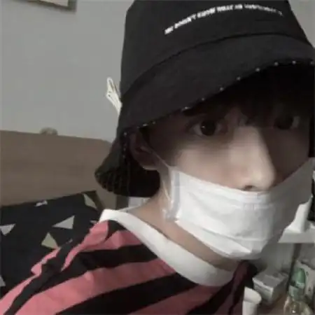 成熟男头像真实照片高清,情到深处人怎能不孤单
