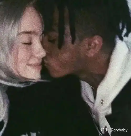 有没有适合情侣用的rapper头像,类似于碧梨和x那种
