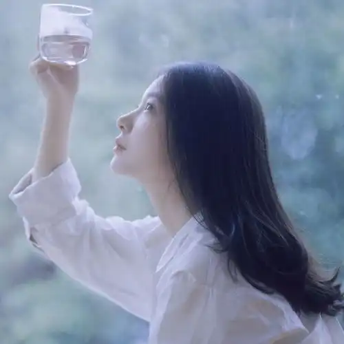 小清新文艺范男女生头像
