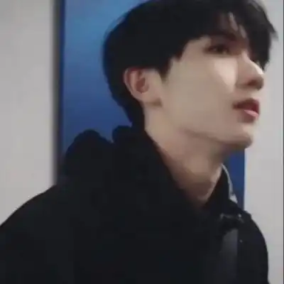 超酷男生头像
