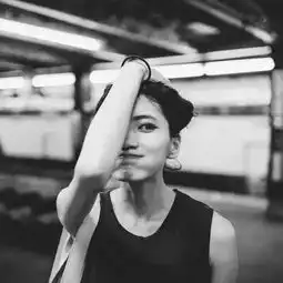 现在的男生都这样骂女朋友