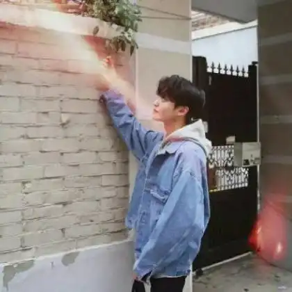 有品味男人微信头像,品味和风度都是具备的
