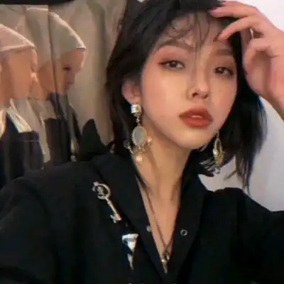 问就是可爱绝缘体
