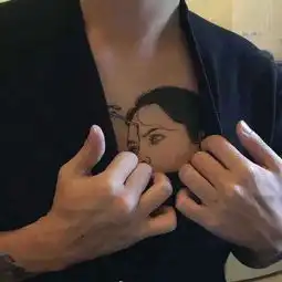 李逗比简介李逗比背景介绍yy官方
